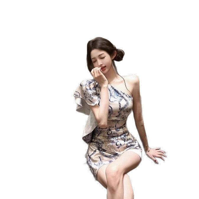 Vintage Blue and White Printed Off-Shoulder Short Sleeve Dress with Irregular Hem Design for Women Summer