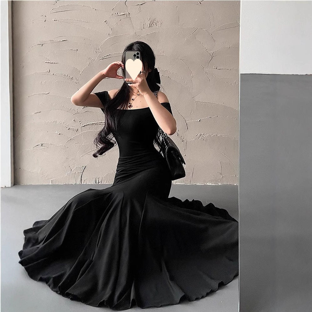 Minimalist New Hepburn Style  Elegant Pleated Sexy Fitted Short Sleeve Bodycon Mermaid Dress with Drape Long Skirt