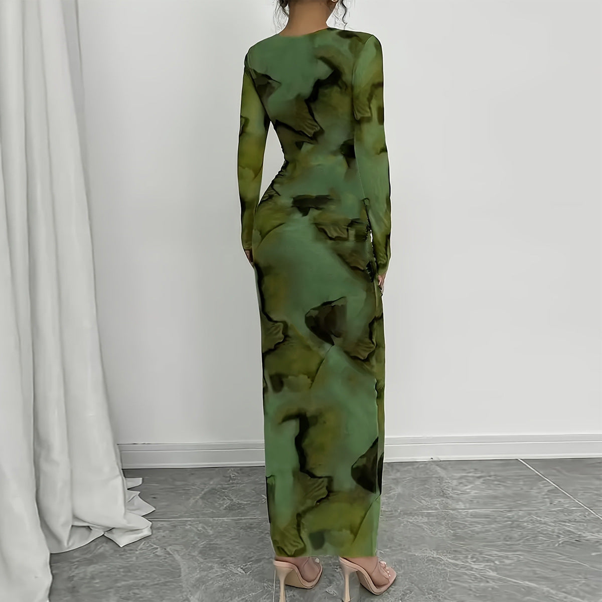 Elegant printed elastic cuckoo style dress