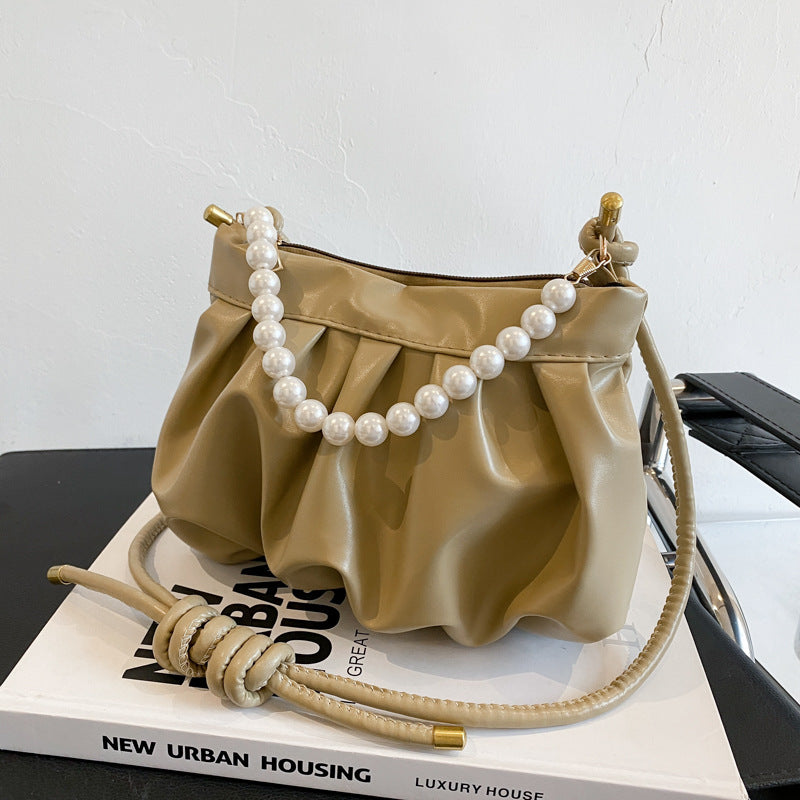 The New Pearl Handbag High Quality Western Style Pleated Bag Texture Wild One Shoulder Messenger Cloud Bag